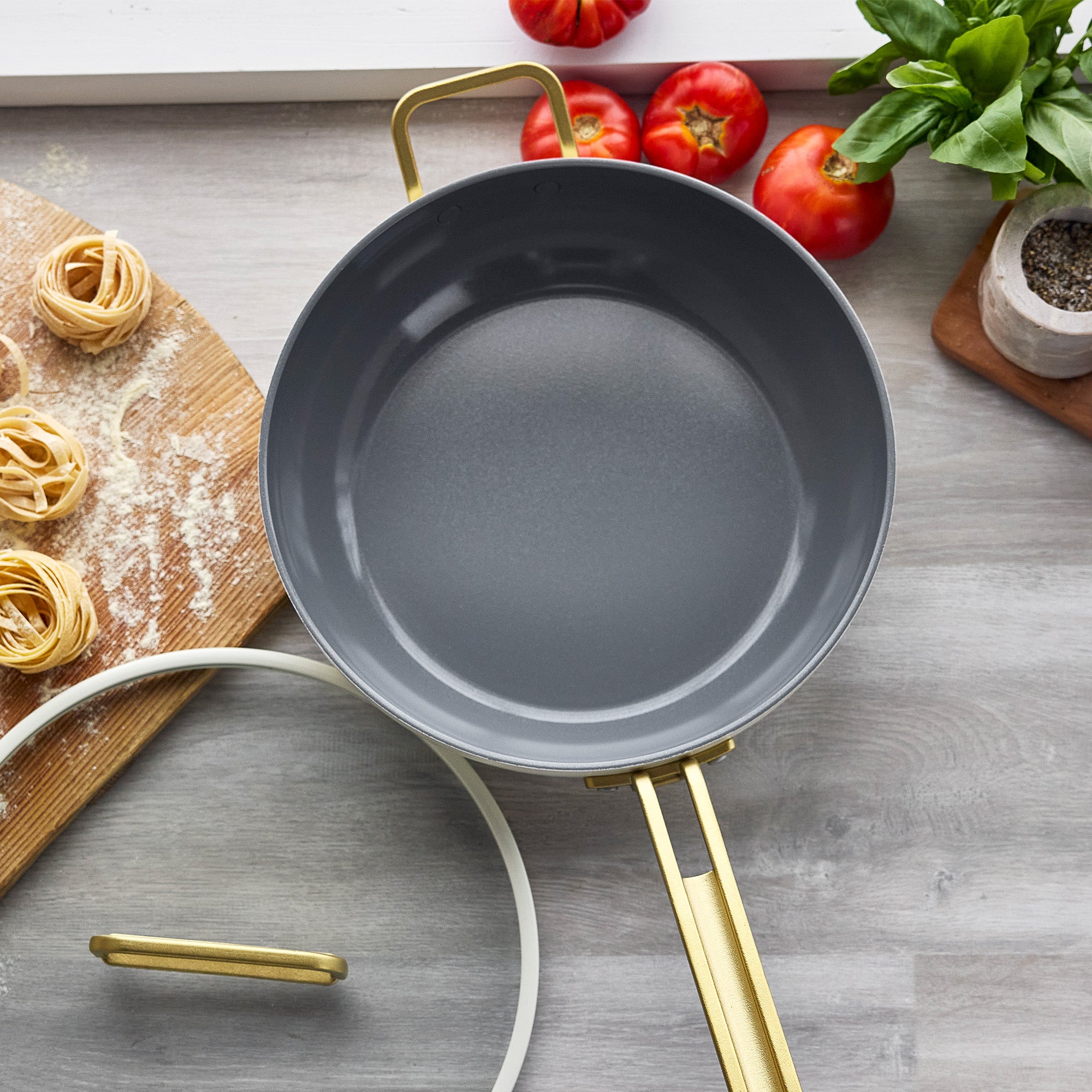 Stanley Tucci™ Ceramic Nonstick 4.5-Quart Stanley Pan Jr. | Carrara White - Image 5