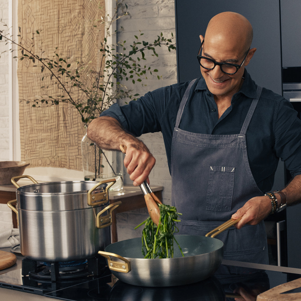 Stanley Tucci™ Stainless Steel Ceramic Nonstick 6.5-Quart Essential Stanley Pan with Lid | Champagne Handle - Image 2