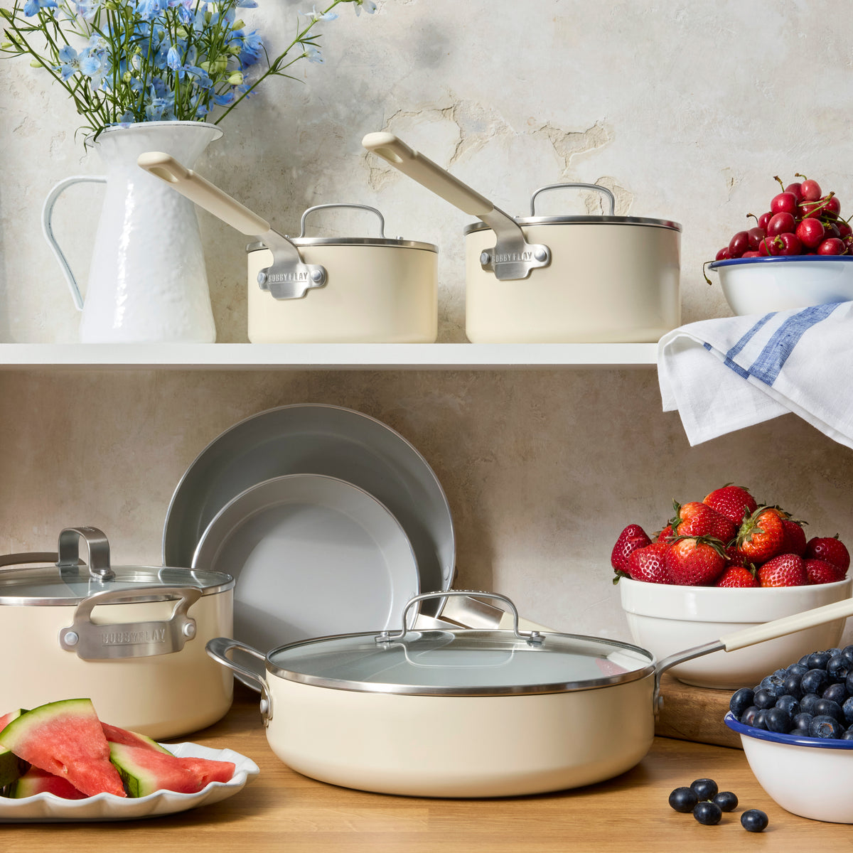 Bobby Flay by GreenPan Professional Ceramic Nonstick 8 Frypan | Cream - Image 9