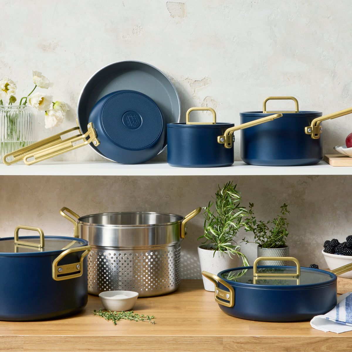 Stanley Tucci™ Ceramic Nonstick 11-Piece Cookware Set | Marino Blue - Image 4