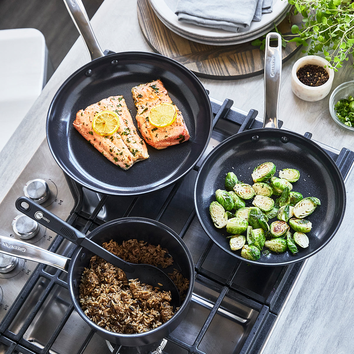 Chatham Black Ceramic Nonstick 11-Piece Cookware Set - Image 3