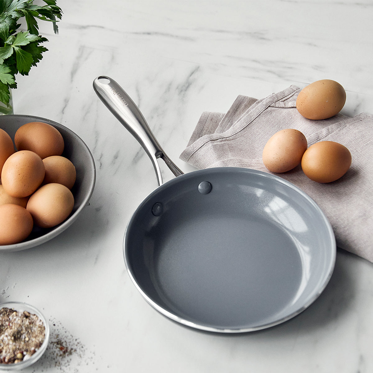 Swift Ceramic Nonstick 8 Frypan - Image 2