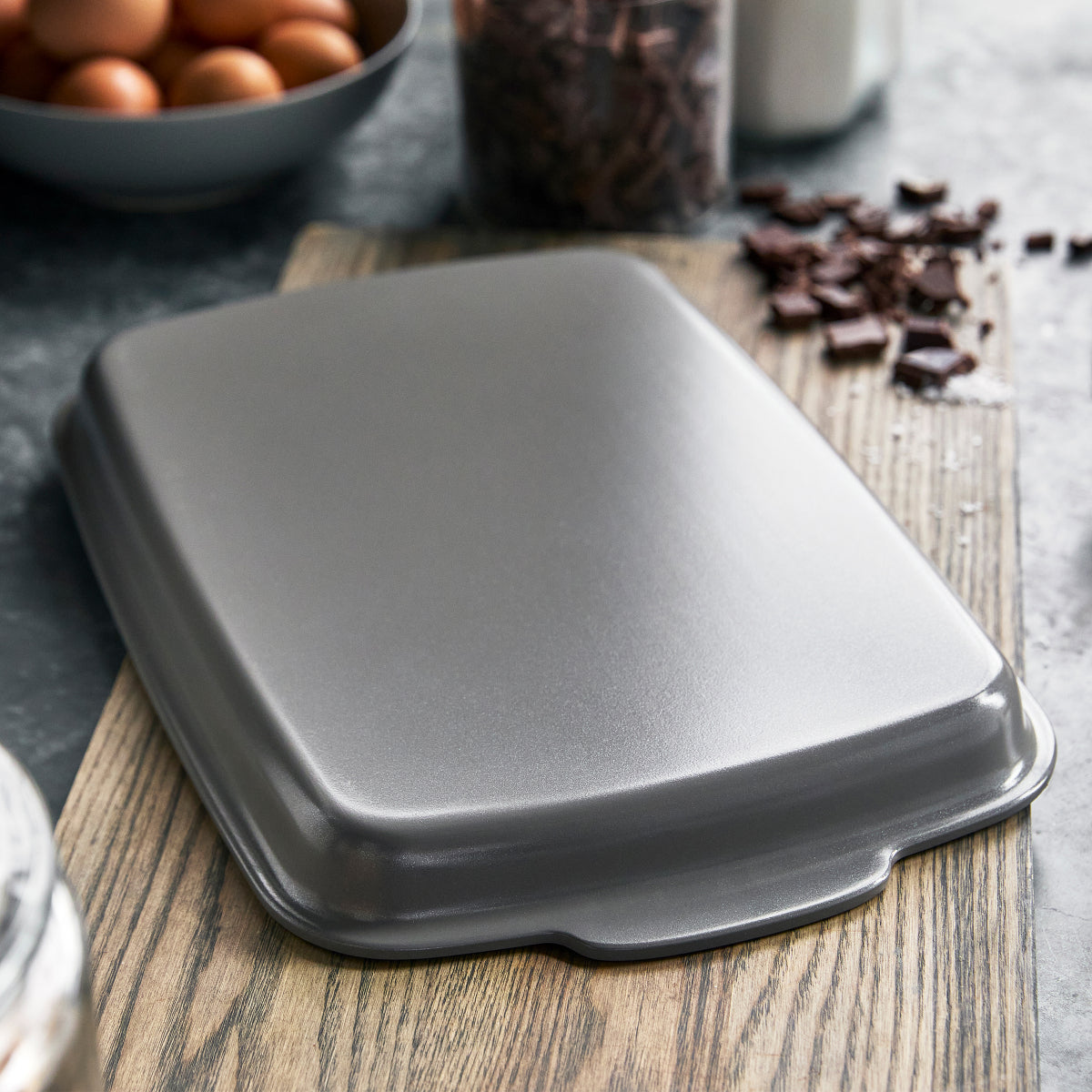 Premiere Ovenware Ceramic Nonstick 13 x 9 Quarter Sheet Pan | Gray - Image 5