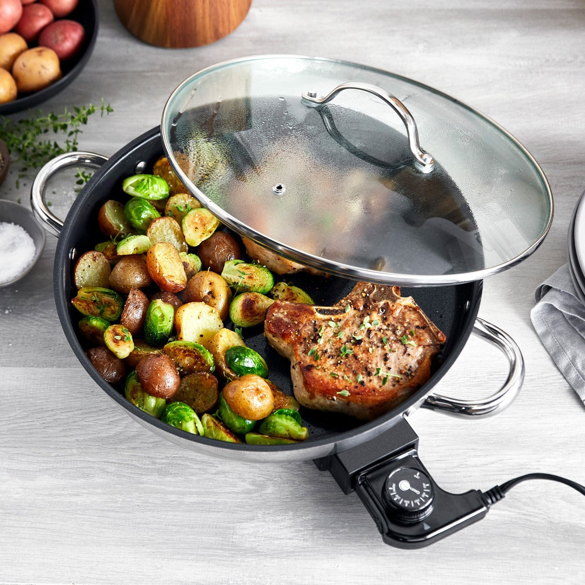 Bistro 12 Electric Skillet - Image 3