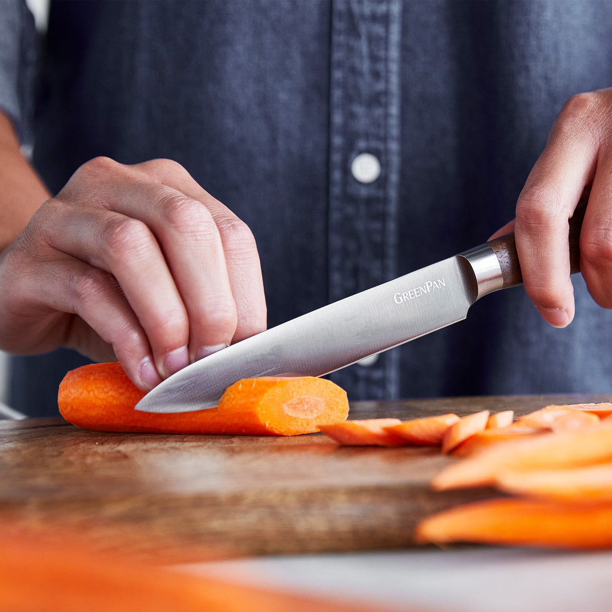 Premiere Titanium Cutlery 5 Utility Knife with Walnut Handle - Image 4