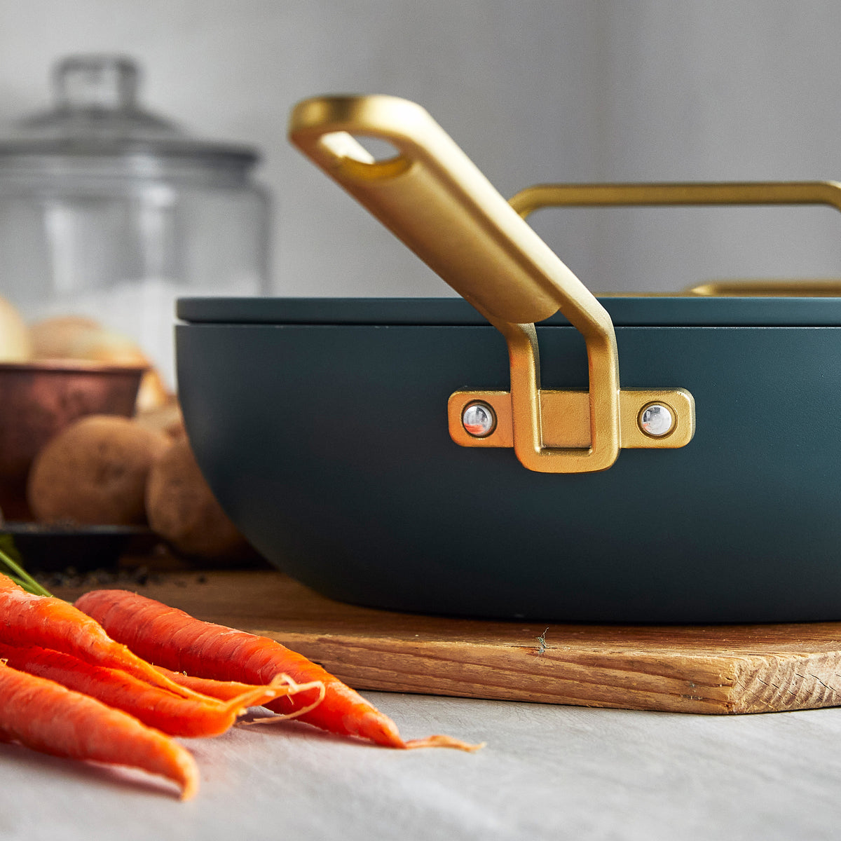 Stanley Tucci™ Ceramic Nonstick 6.5-Quart Essential Stanley Pan | Venetian Teal - Image 7