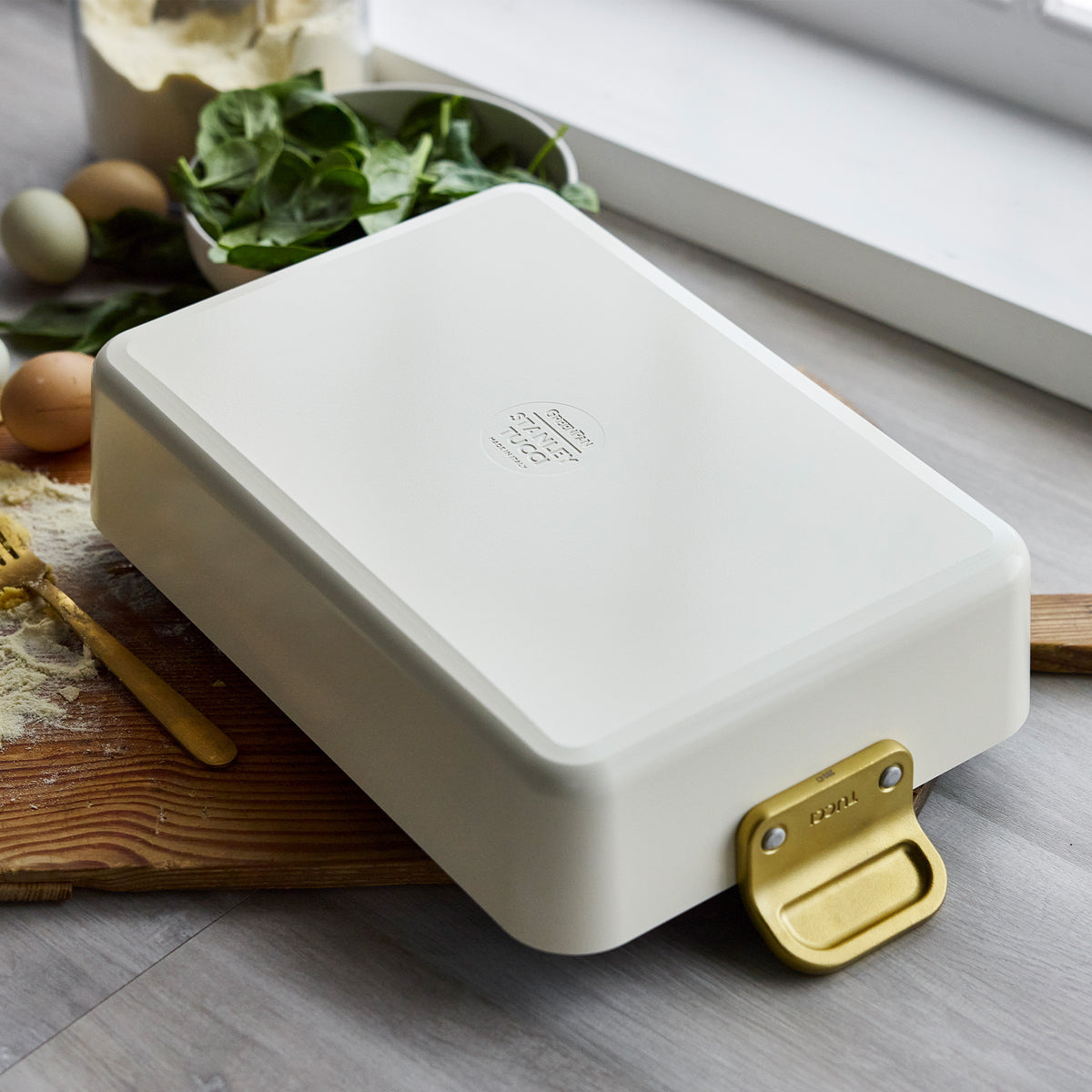 Stanley Tucci™ Ceramic Nonstick Lasagna Pan | Carrara White - Image 10
