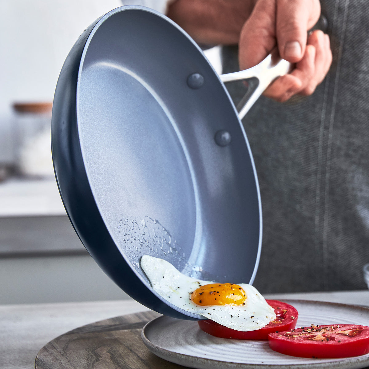 Valencia Pro Ceramic Nonstick 8. 9.5. and 11 Frypan Set | Twilight - Image 7