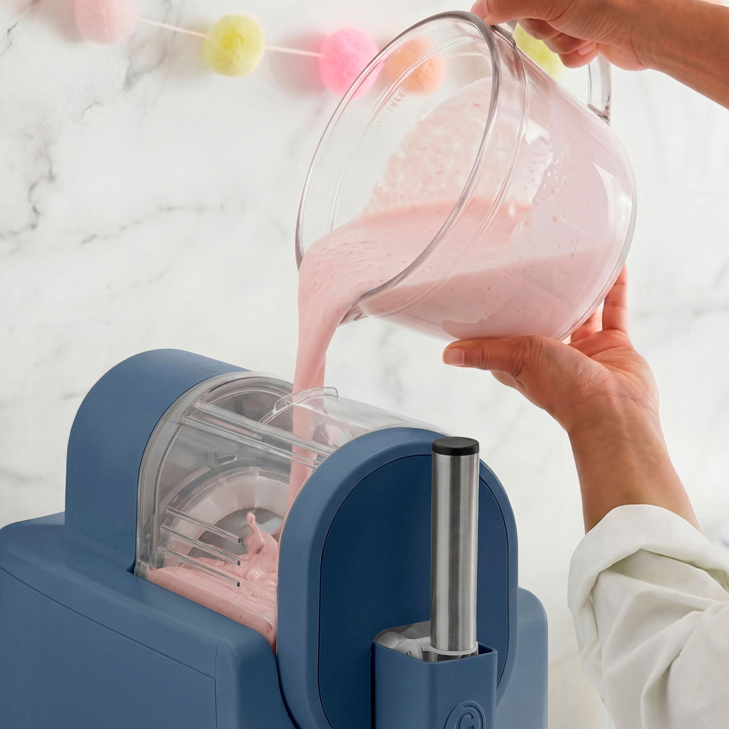 Frost Pro 16-in-1 Ice Cream. Gelato & Frozen Drink Maker | Berry - Image 7
