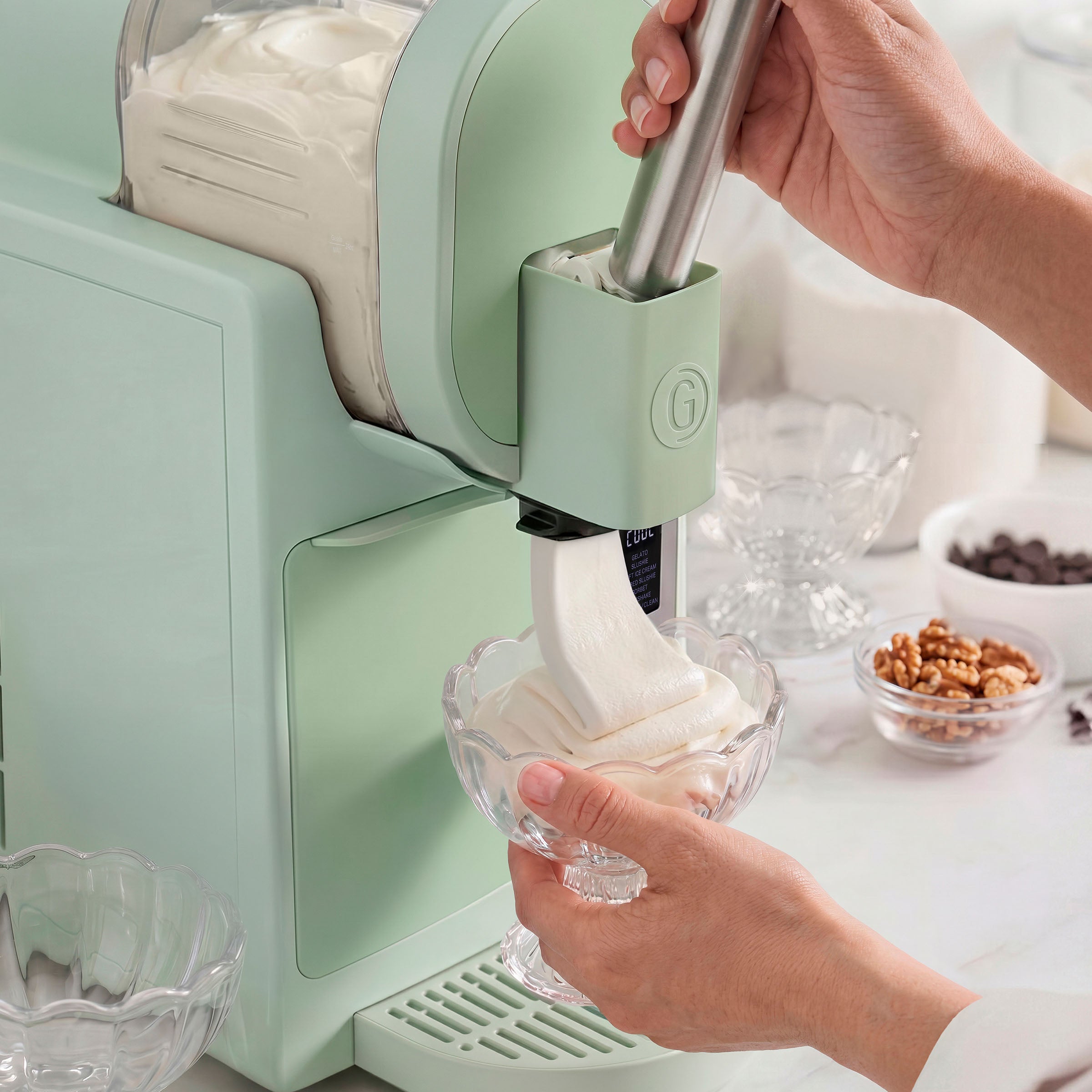 Frost Pro 16-in-1 Ice Cream. Gelato & Frozen Drink Maker | Pistachio - Image 11