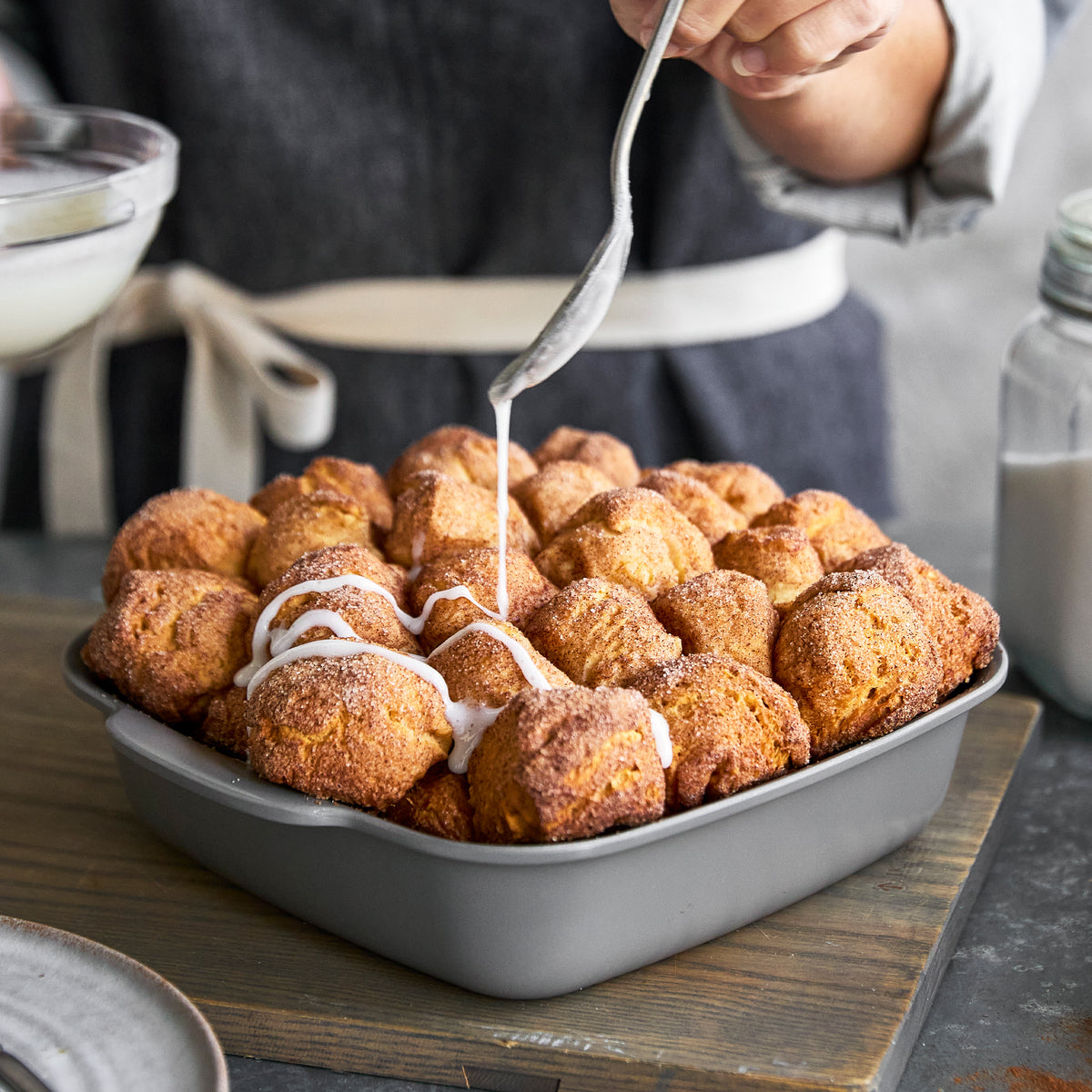 Premiere Ovenware Ceramic Nonstick 2-Piece Cake Pan Set | Gray - Image 5