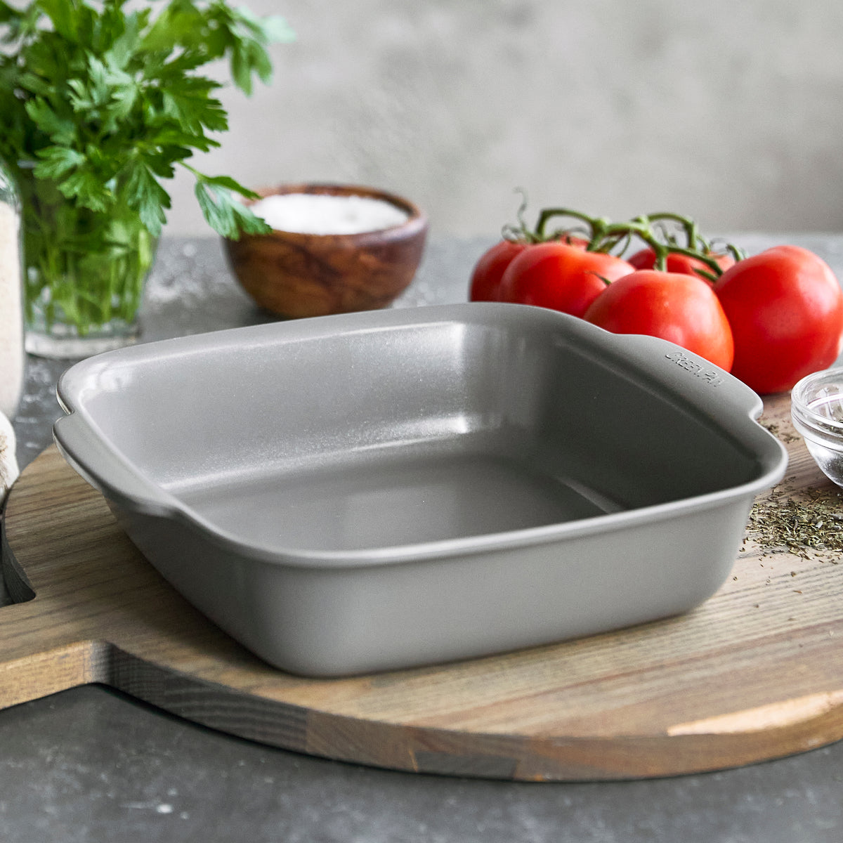 Premiere Ovenware Ceramic Nonstick 2-Piece Cake Pan Set | Gray - Image 3
