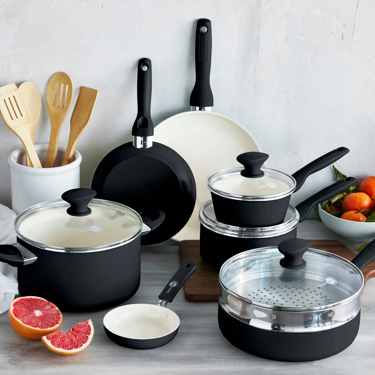 Rio Ceramic Nonstick 16-Piece Cookware Set | Black - Image 2