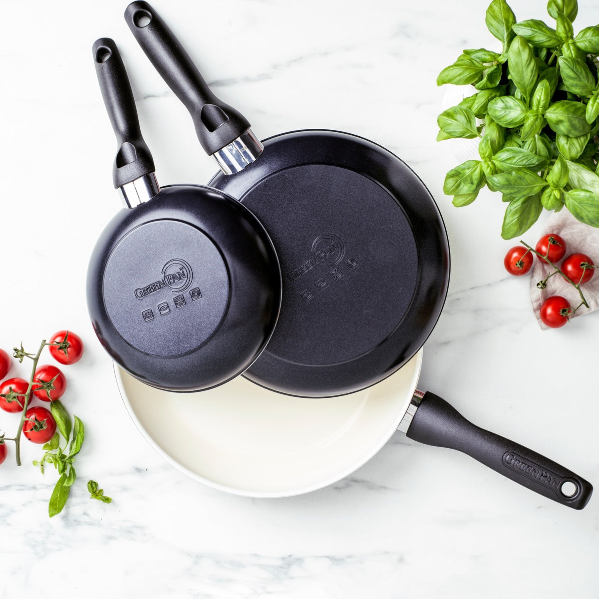 Rio Ceramic Nonstick 7. 9.5 and 11 Frypan Set | Black - Image 2