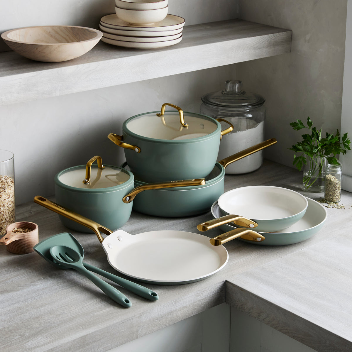 Reserve Pro Ceramic Nonstick 11-Piece Cookware Set | Moss - Image 2