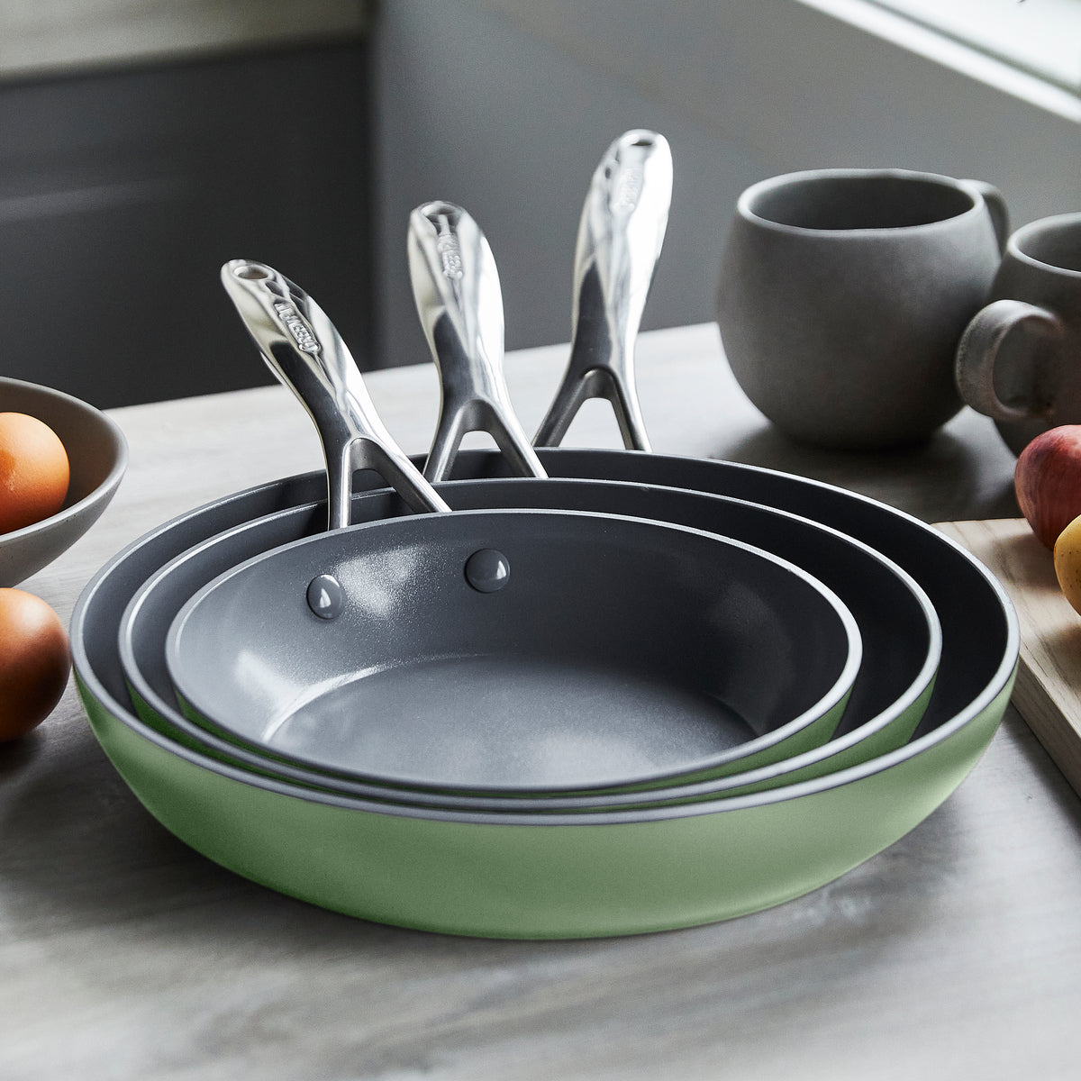 Valencia Pro Ceramic Nonstick 8. 9.5. and 11 Frypan Set | Sage - Image 9