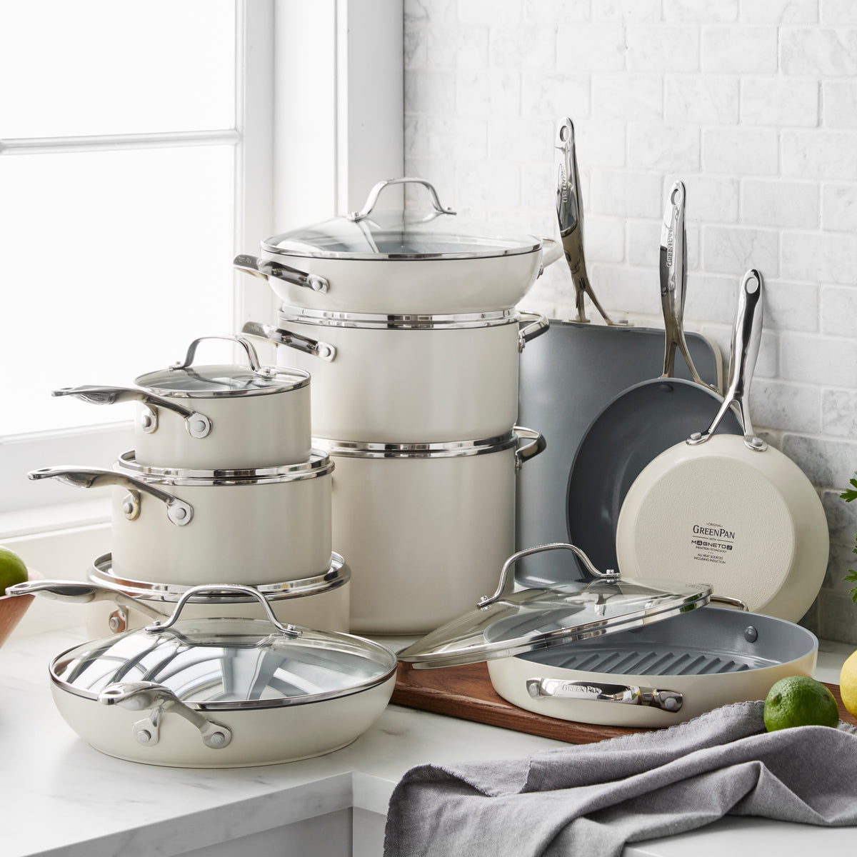 Valencia Pro Ceramic Nonstick 19-Piece Cookware Set | Cream - Image 2