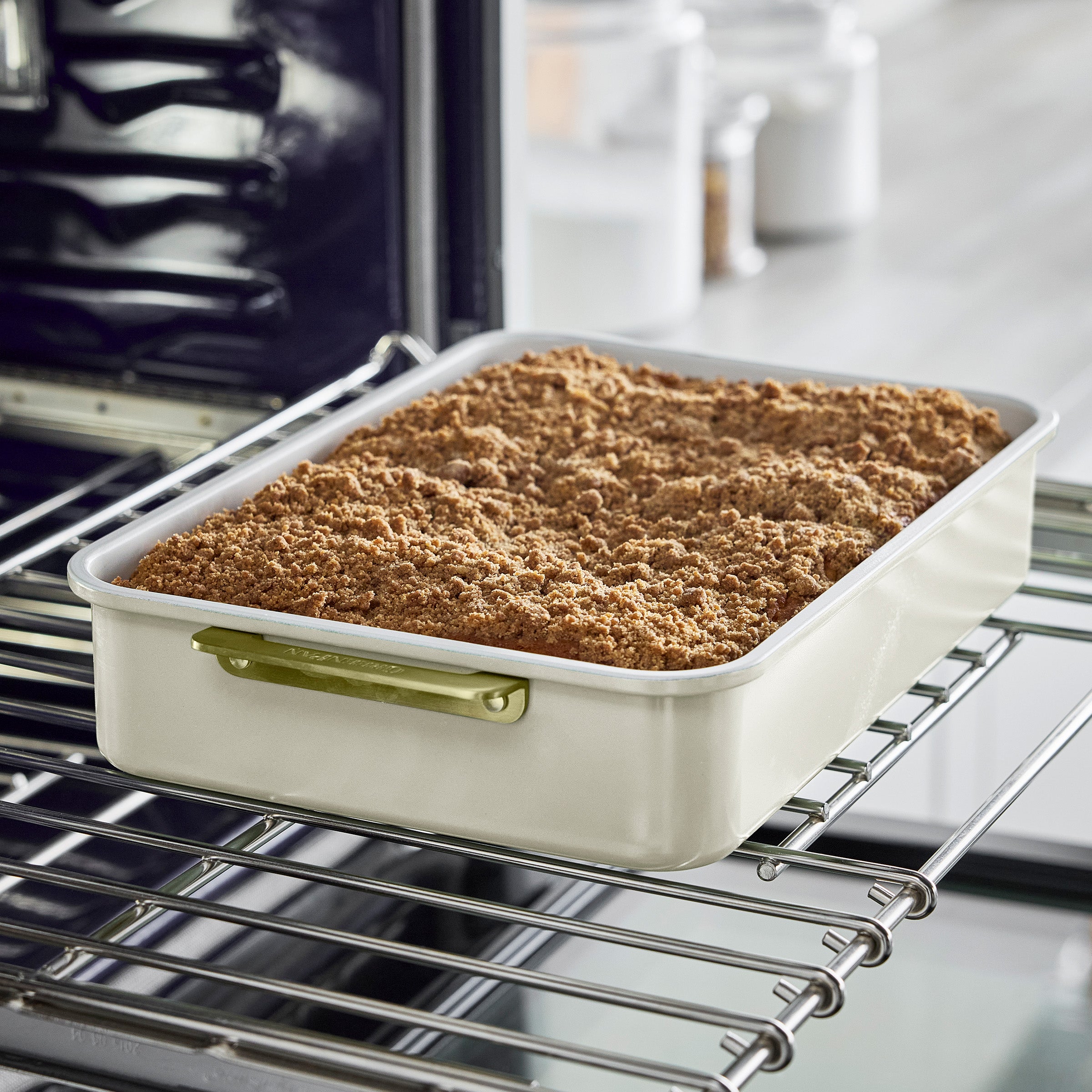 Reserve Bakeware 13 x 9 Rectangular Pan | Cream - Image 3