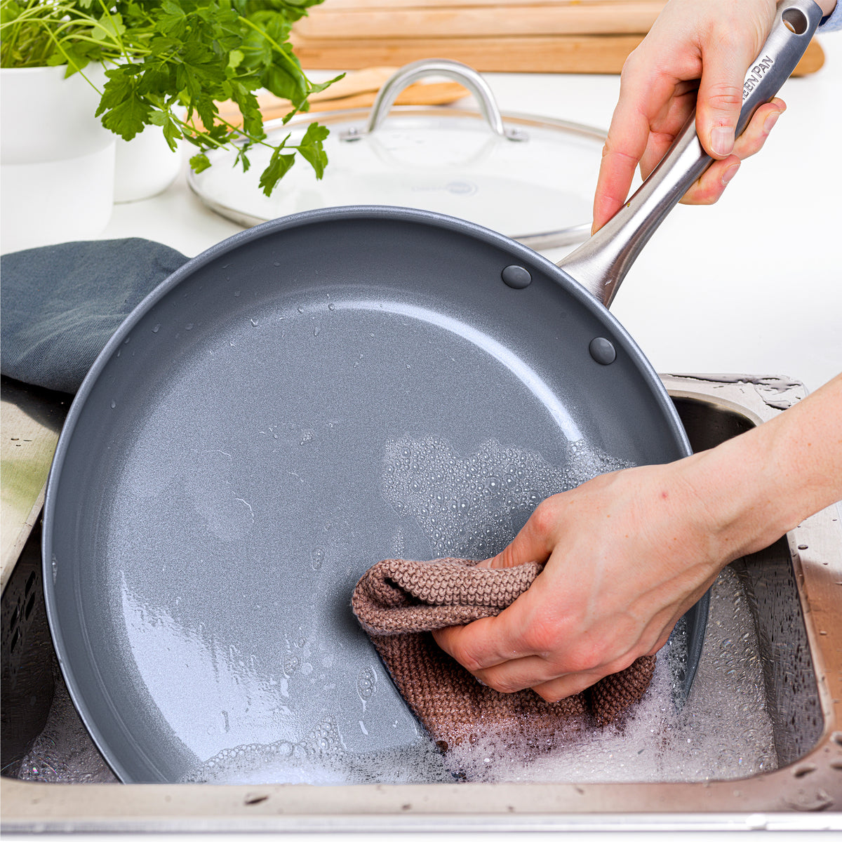 Lima Ceramic Nonstick 8 Frypan - Image 8
