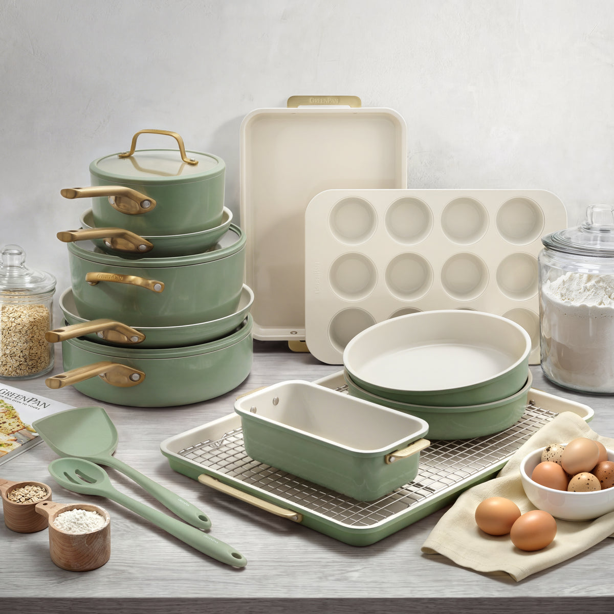Reserve Pro 18-Piece Cookware & Bakeware Set | Sage - Image 2