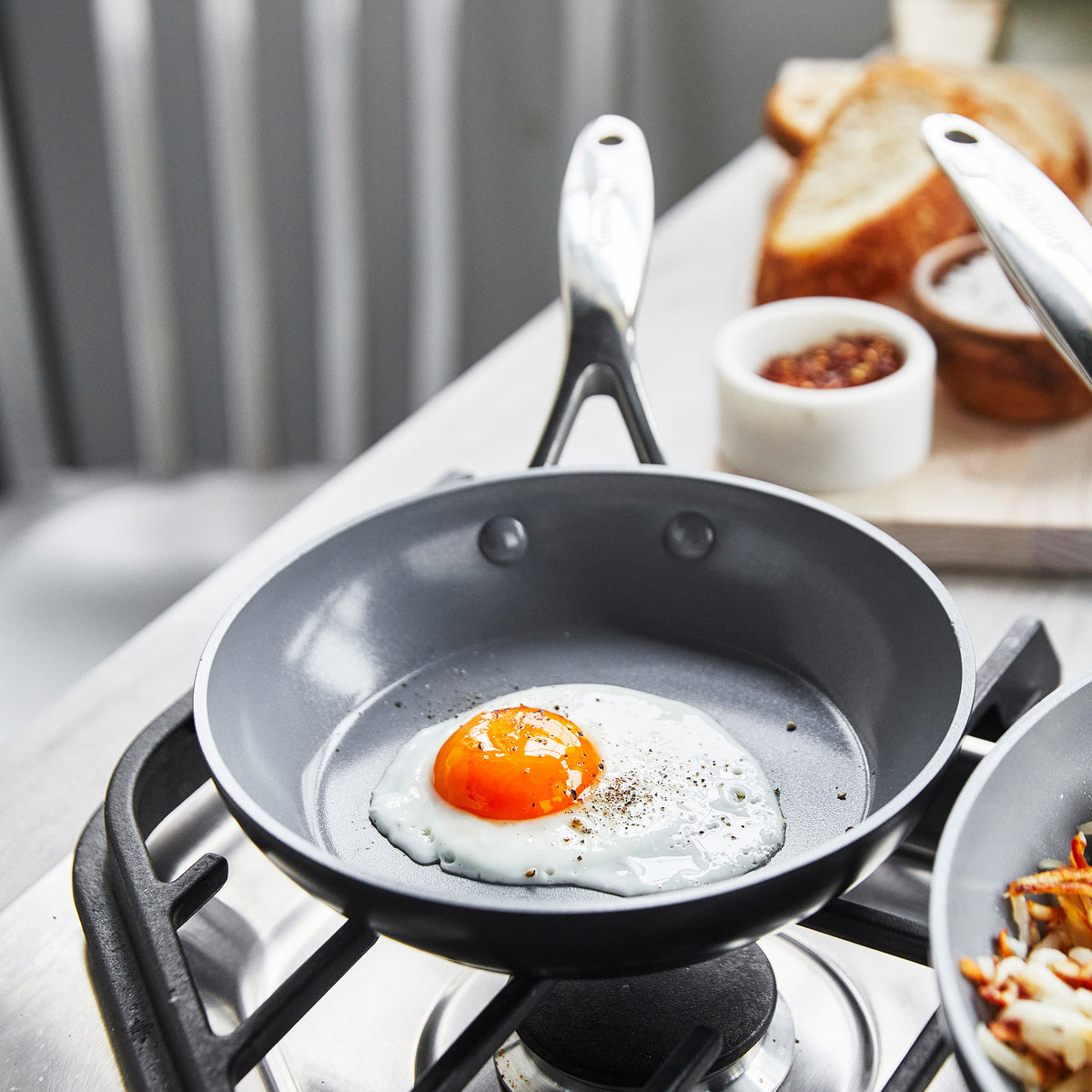 Valencia Pro Ceramic Nonstick 8 Frypan - Image 6
