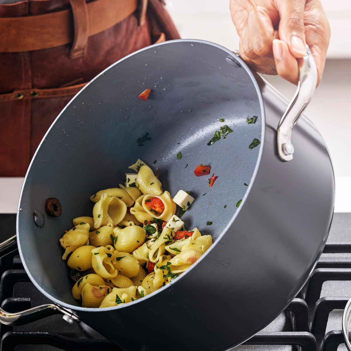 Valencia Pro Ceramic Nonstick 5.5-Quart Stockpot with Lid - Image 7