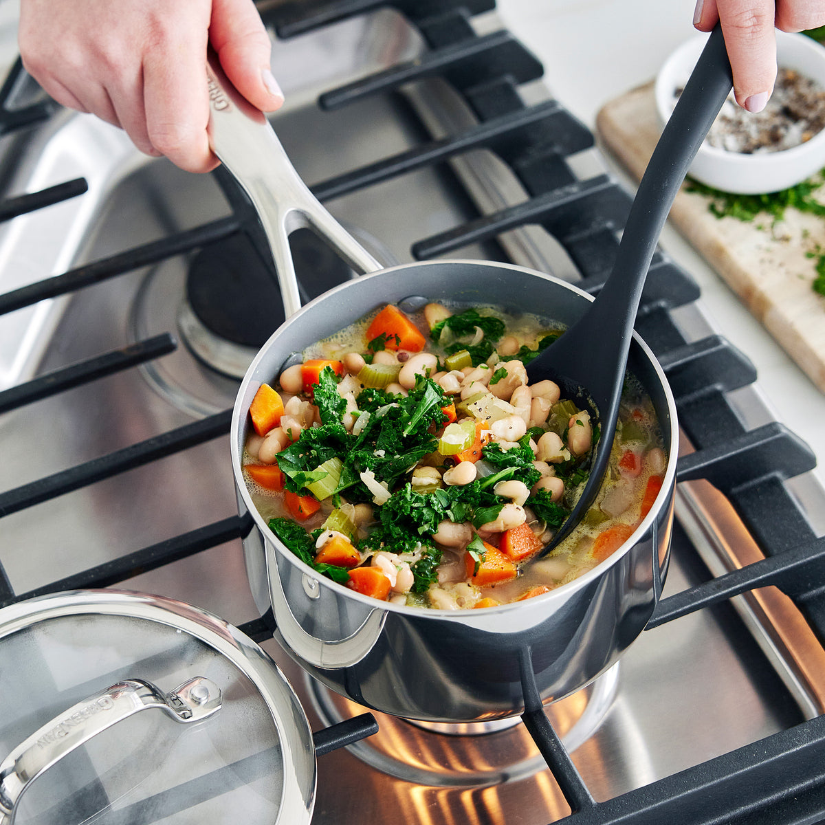 Valencia Pro Stainless Steel 1.6-Quart Saucepan with Lid - Image 3