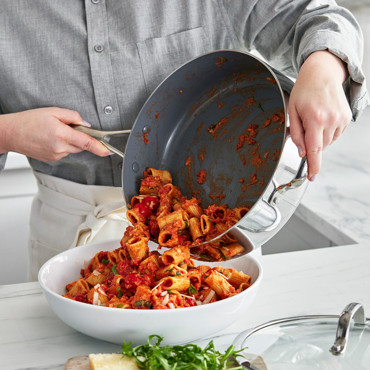 Valencia Pro Stainless Steel 5-Quart Sauté Pan with Lid - Image 4