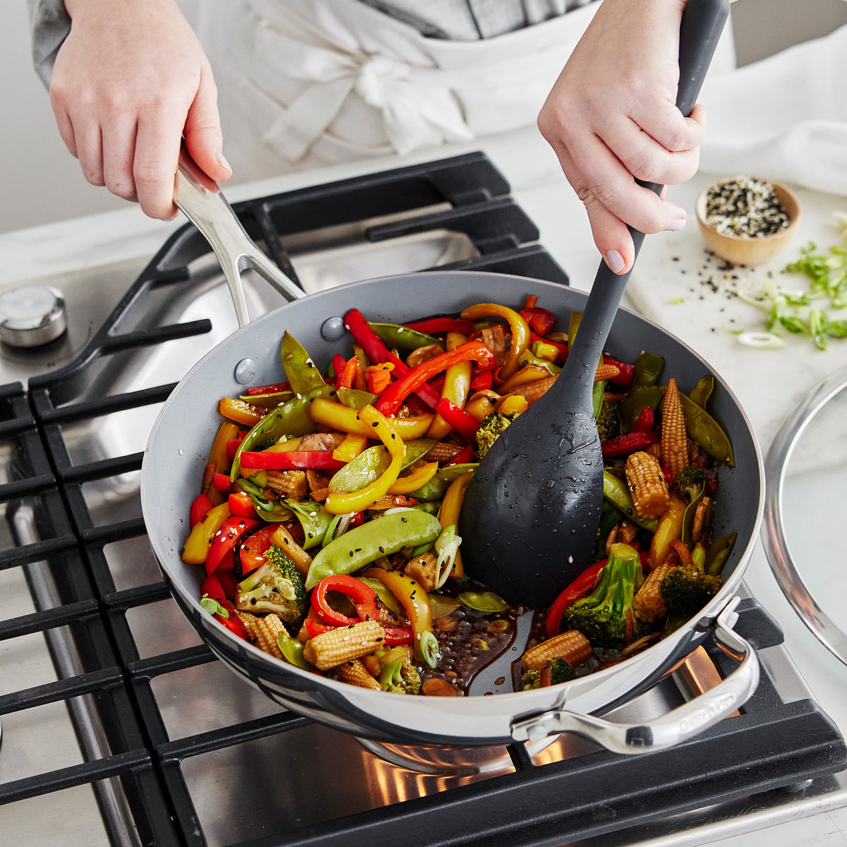Valencia Pro Stainless Steel 12 Wok with Lid - Image 6