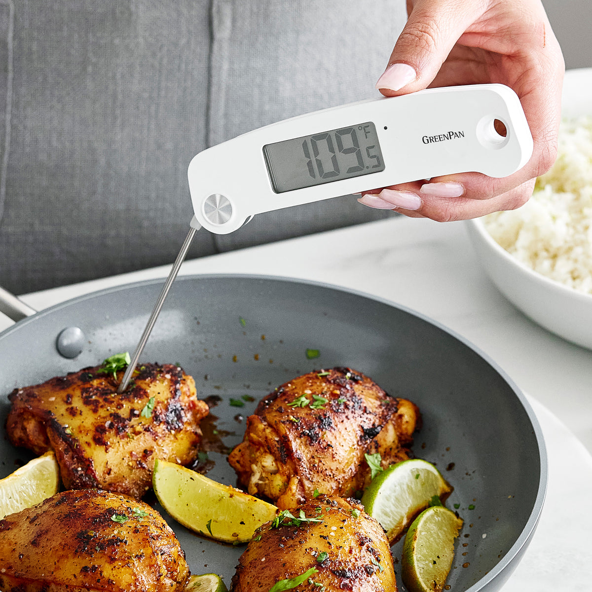 AccuRead Digital Kitchen Thermometer - Image 4