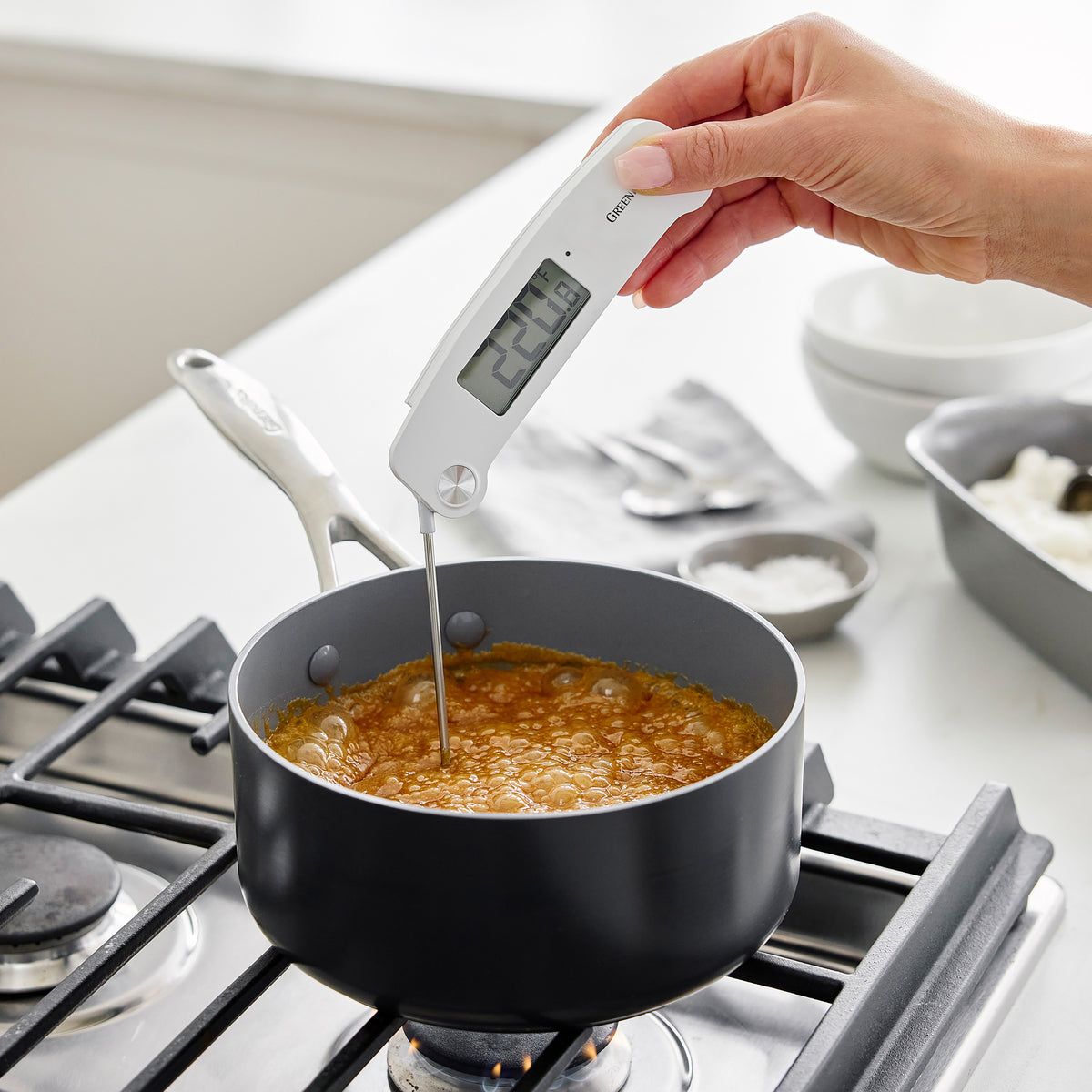 AccuRead Digital Kitchen Thermometer - Image 6