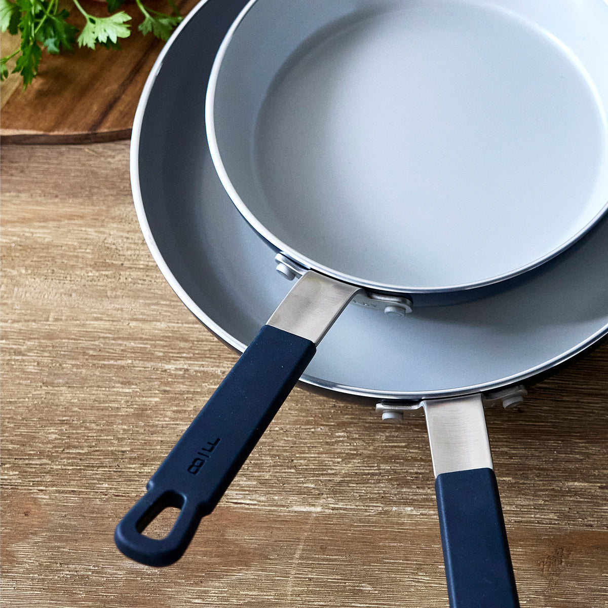 Bobby Flay by GreenPan Professional Ceramic Nonstick 13-Piece Cookware Set | Oxford Blue - Image 9
