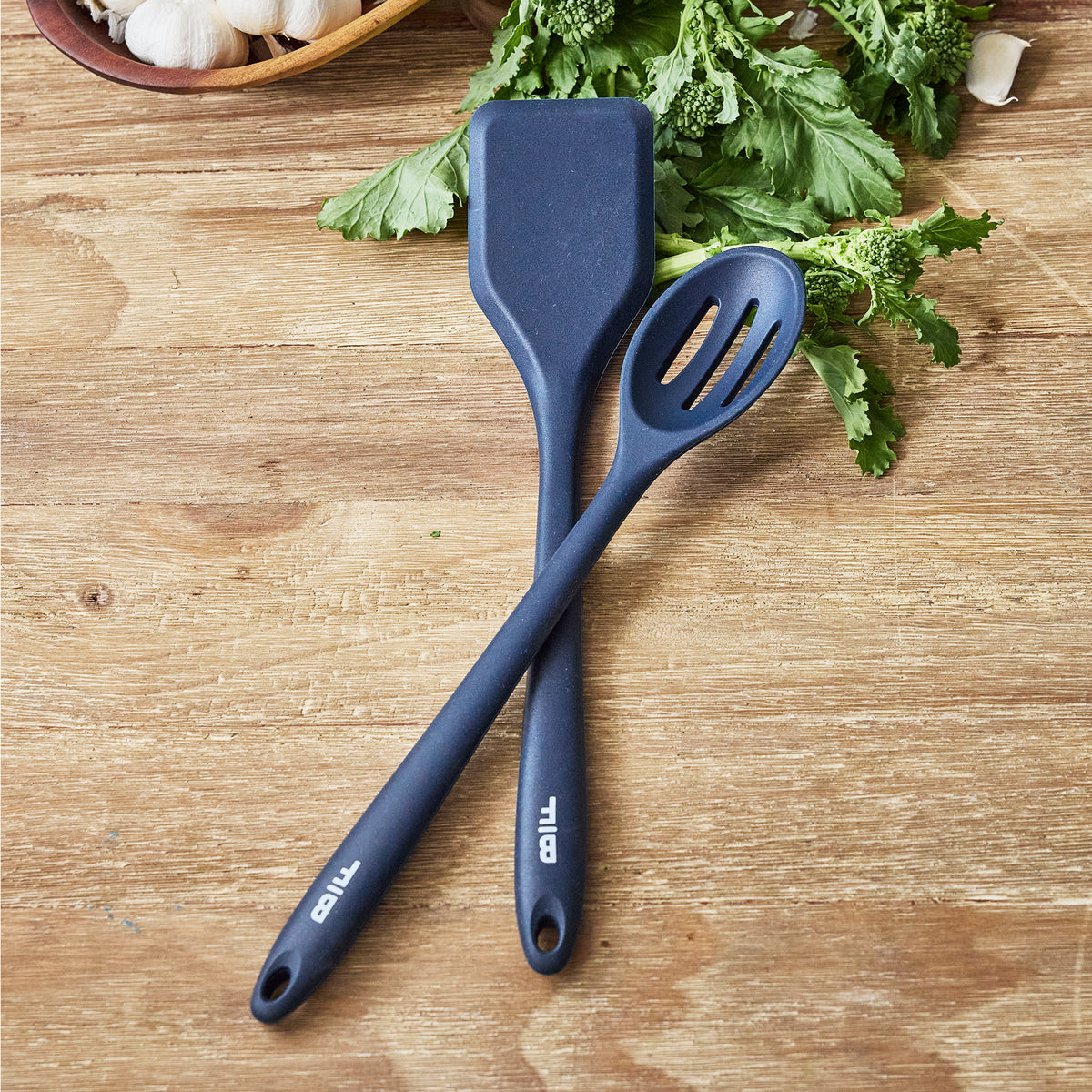 Bobby Flay by GreenPan Professional Ceramic Nonstick 13-Piece Cookware Set | Oxford Blue - Image 11