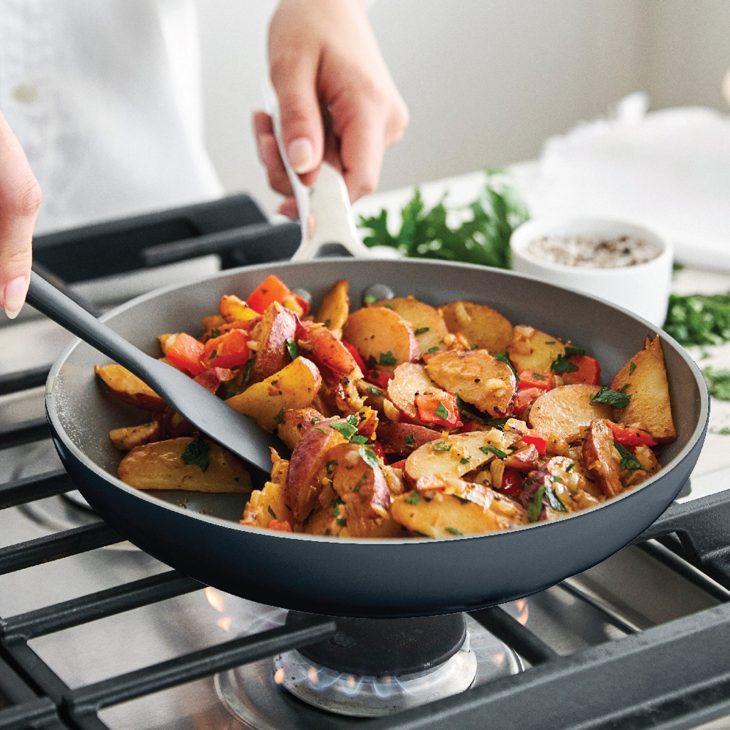 Eras Ceramic Nonstick 11-Piece Cookware Set | Slate - Image 8