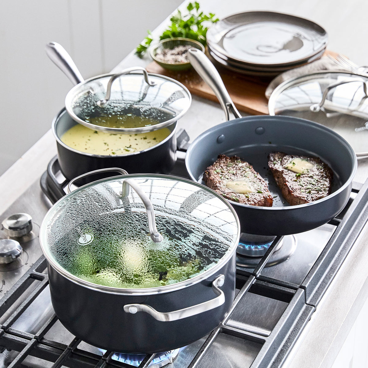 Swift Ceramic Nonstick 17-Piece Cookware Set - Image 3