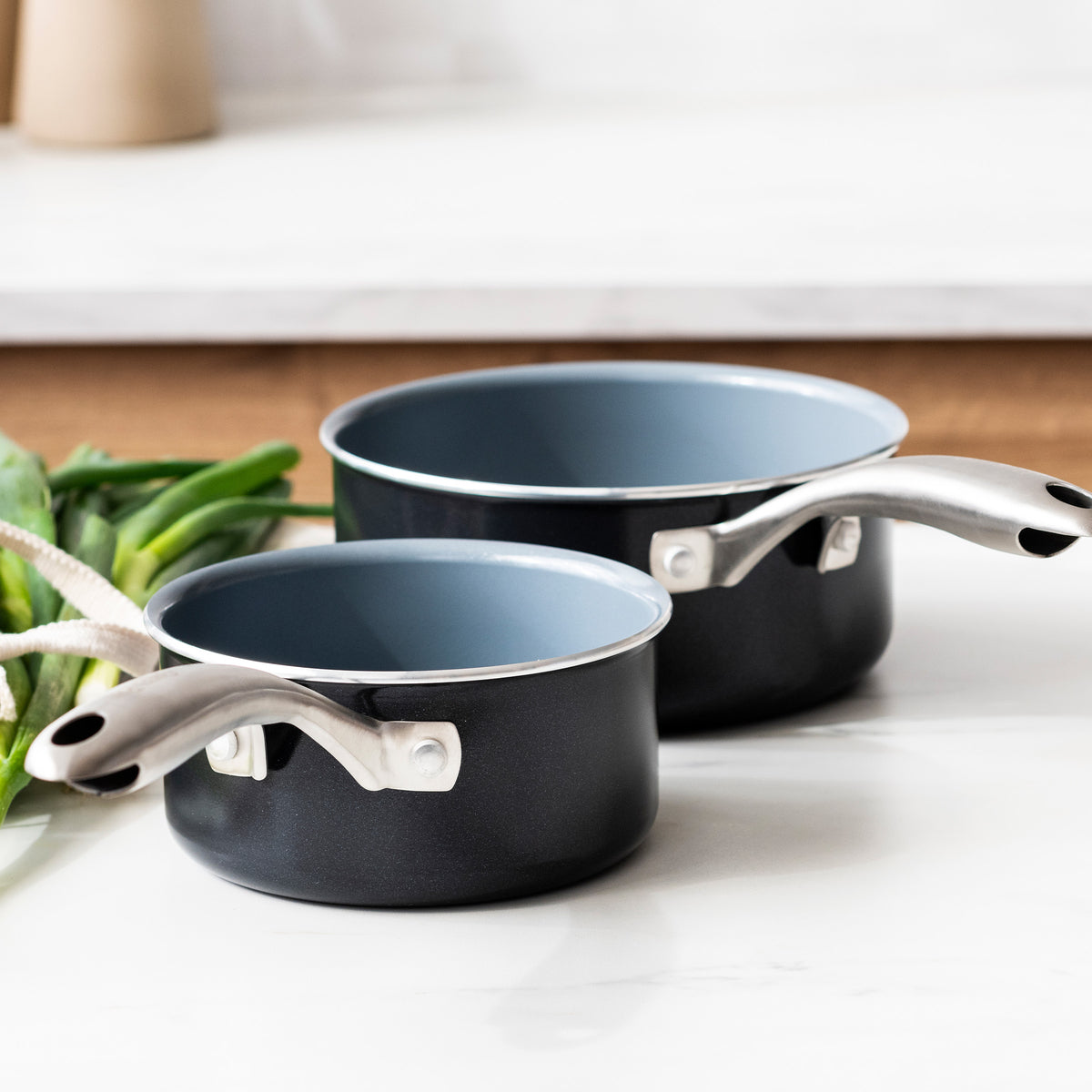 Swift Ceramic Nonstick 17-Piece Cookware Set - Image 7