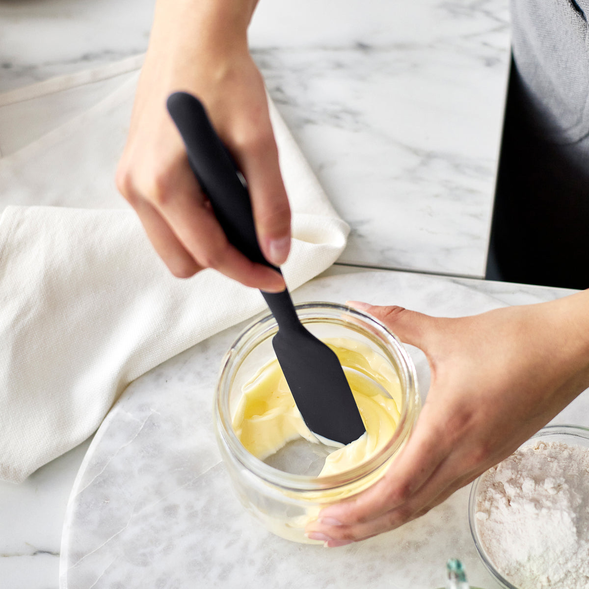 Premiere Silicone Small Jar Scraper | Black - Image 3