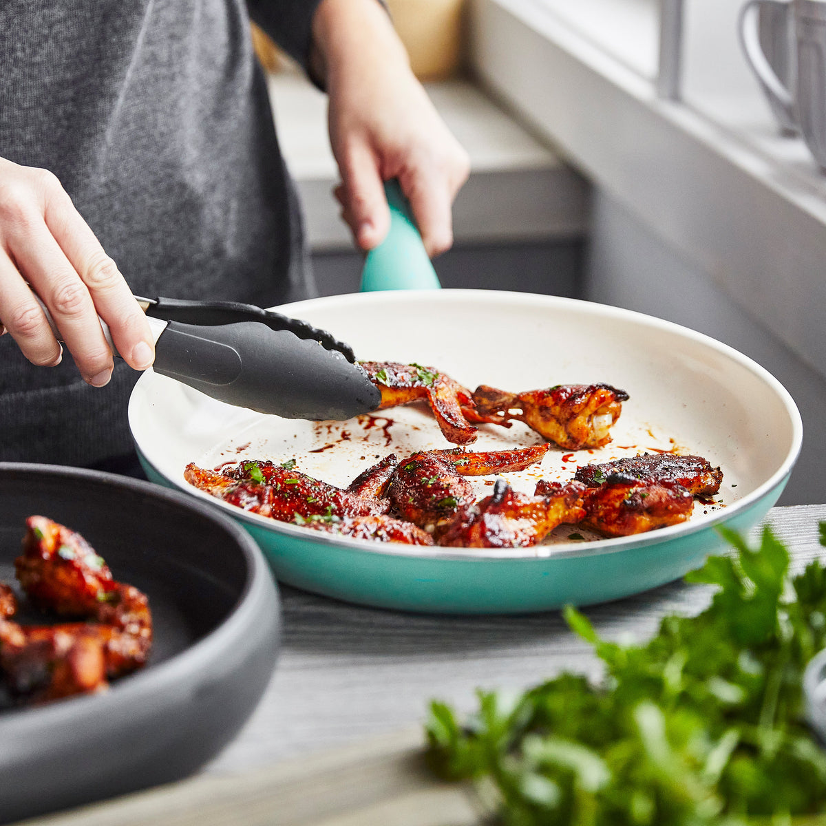 Rio Ceramic Nonstick 10-Piece Cookware Set | Turquoise - Image 3