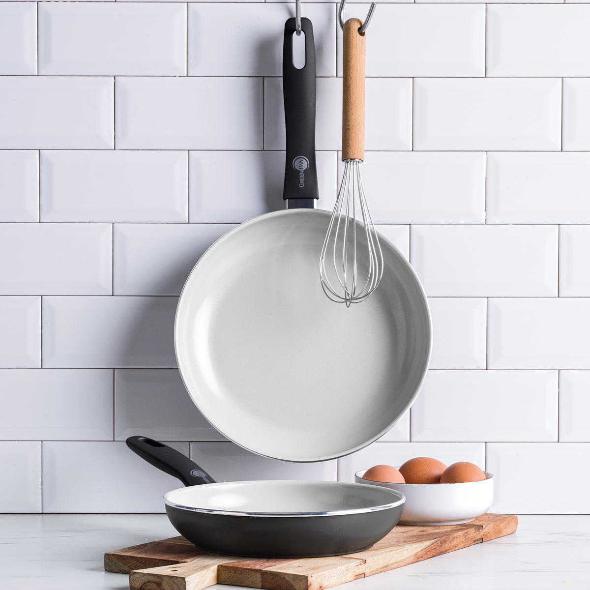 Dover Ceramic Nonstick 8 and 10 Frypan Set | Black - Image 2