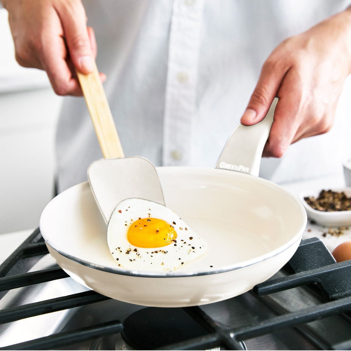 Dover Ceramic Nonstick 8 Frypan with Spatula | Cream White - Image 3