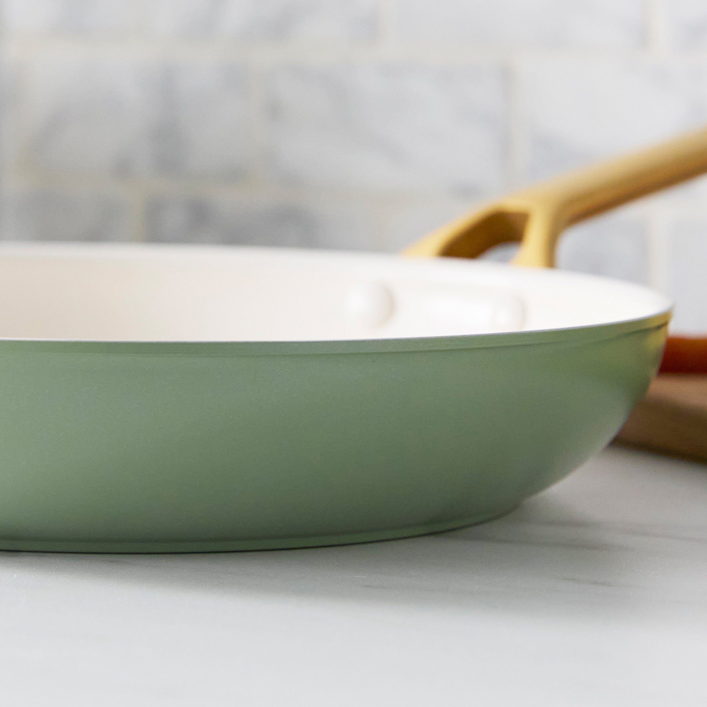 Reserve Pro Ceramic Nonstick 8. 10 and 12 Frypan Set | Sage - Image 9