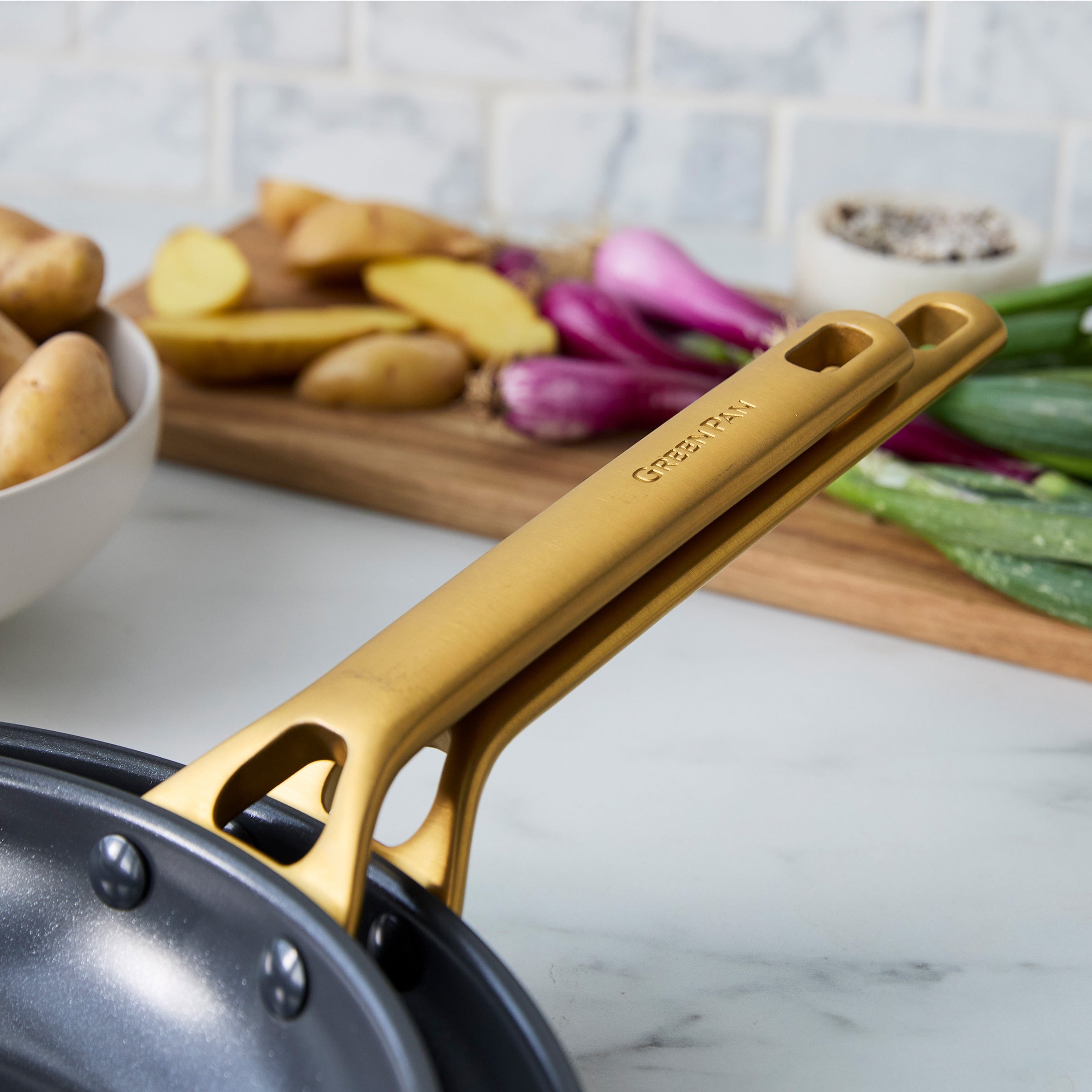 Reserve Pro Ceramic Nonstick 10 and 12 Frypan Set | Black - Image 6
