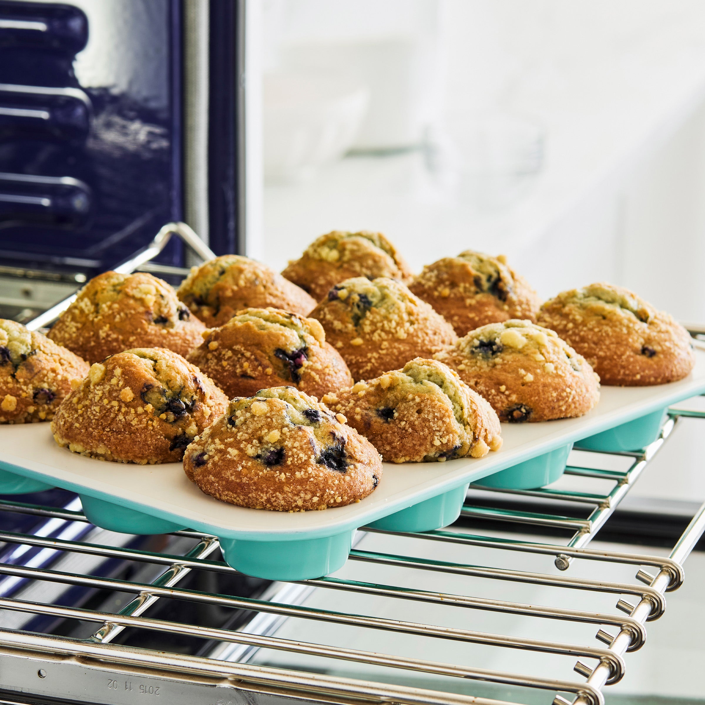 GreenLife Ceramic Nonstick 6-Piece Bakeware Set | Turquoise - Image 4