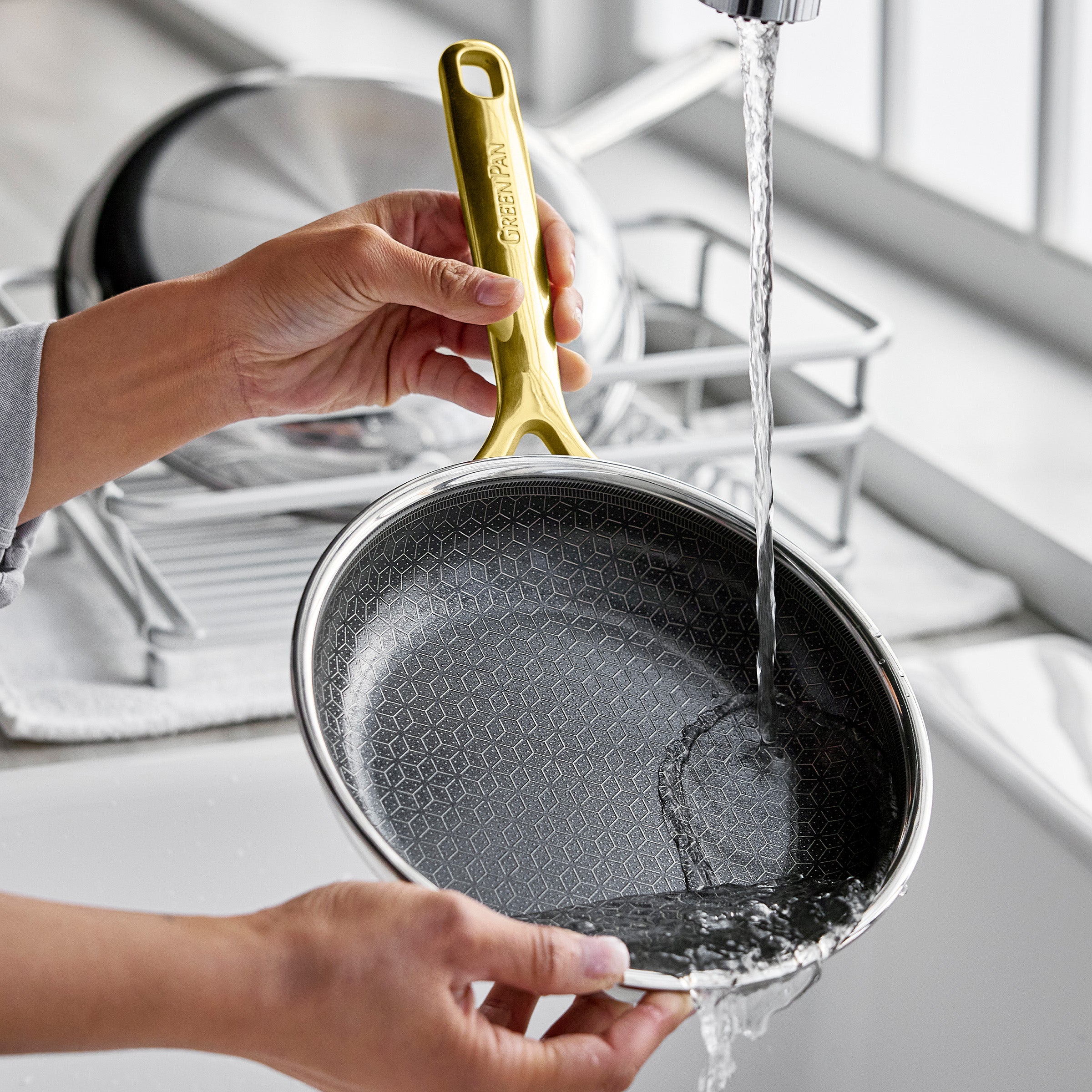 Spectra Gold Thermobond Hybrid Ceramic Nonstick 10-Piece Cookware Set - Image 14