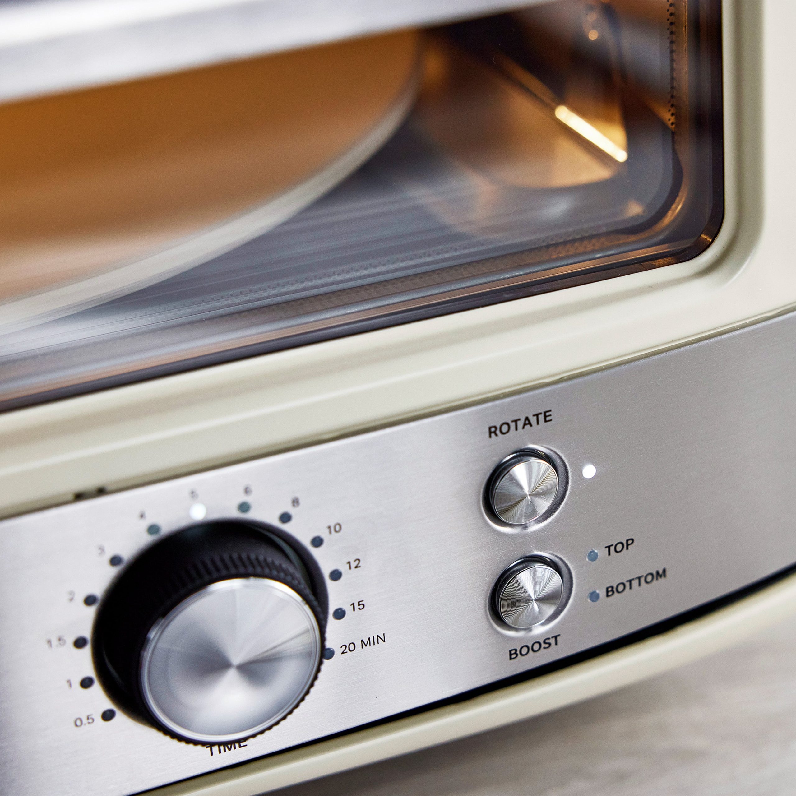Stanley Tucci™ Indoor and Outdoor Pizza Oven | Carrara White - Image 11