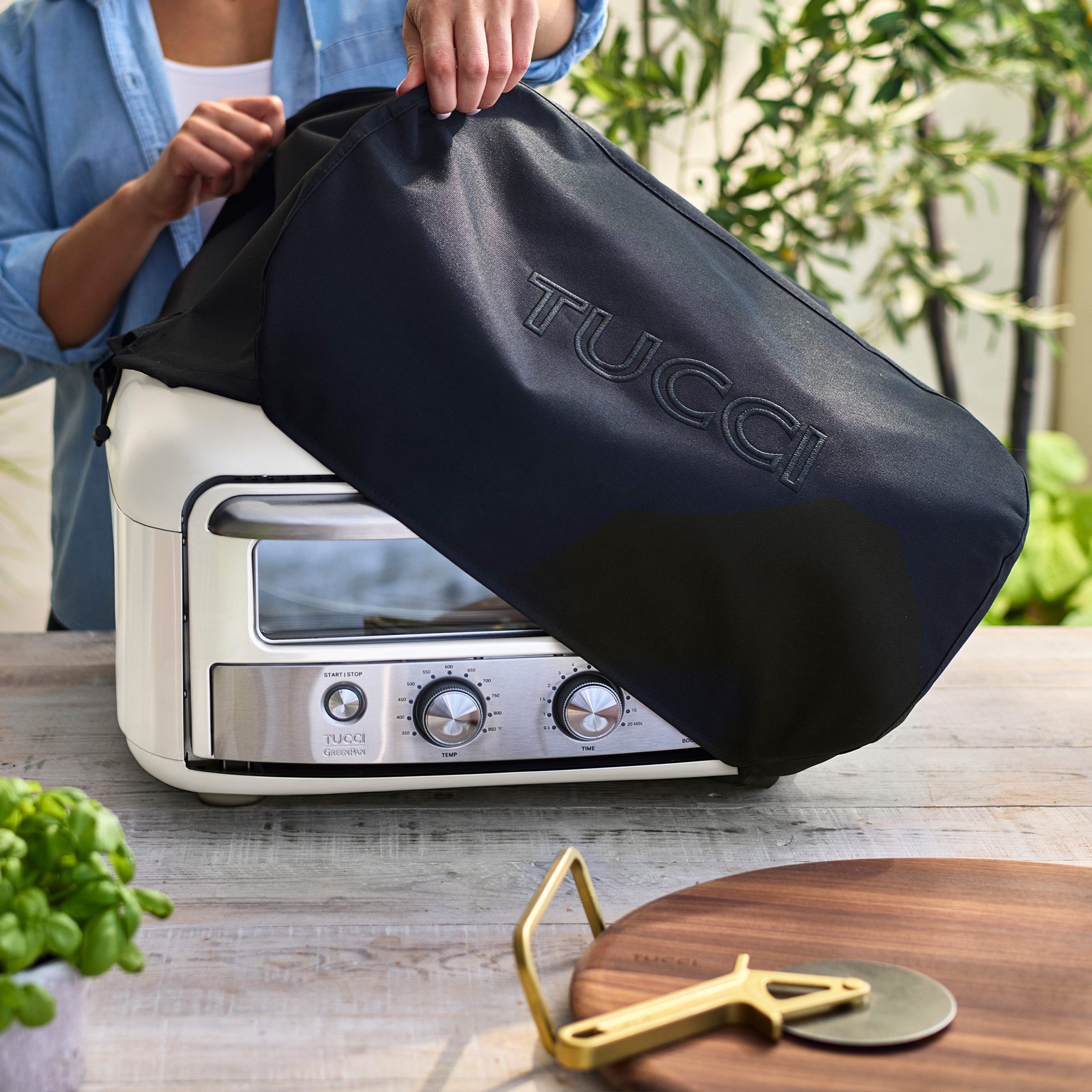 Stanley Tucci™ Indoor and Outdoor Pizza Oven | Carrara White - Image 6