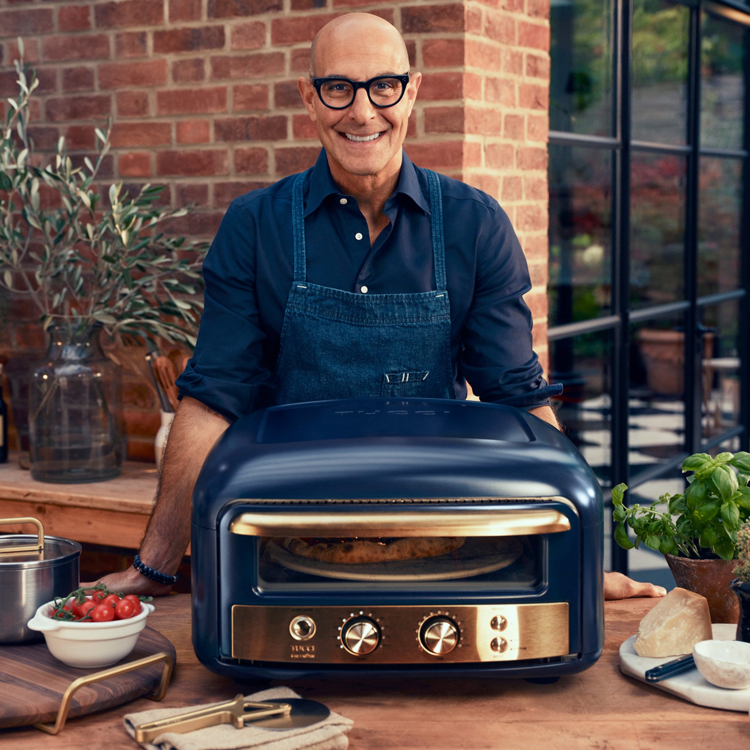 Stanley Tucci™ Indoor and Outdoor Pizza Oven | Marino Blue - Image 3