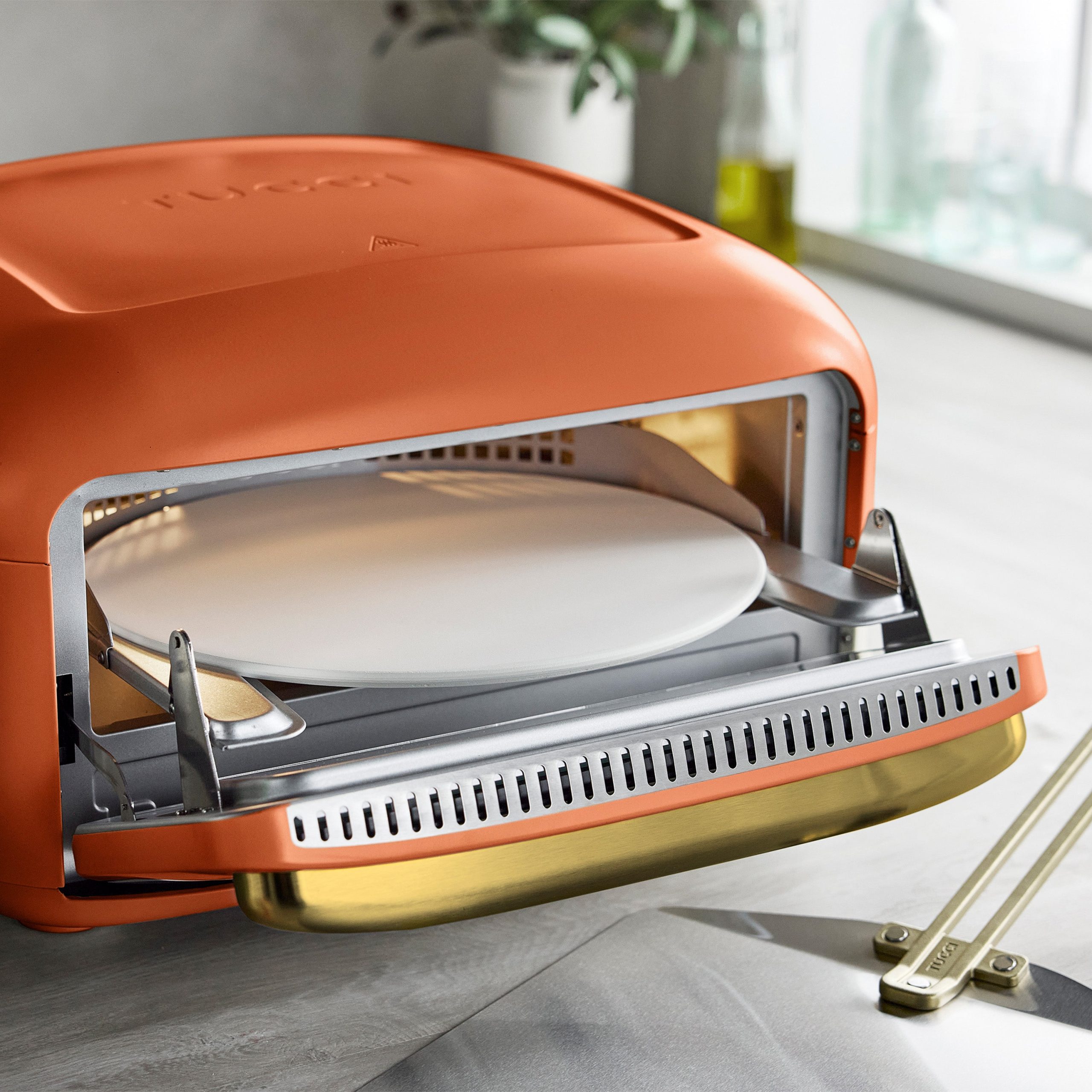 Stanley Tucci™ Indoor and Outdoor Pizza Oven | Amalfi Sunset - Image 12