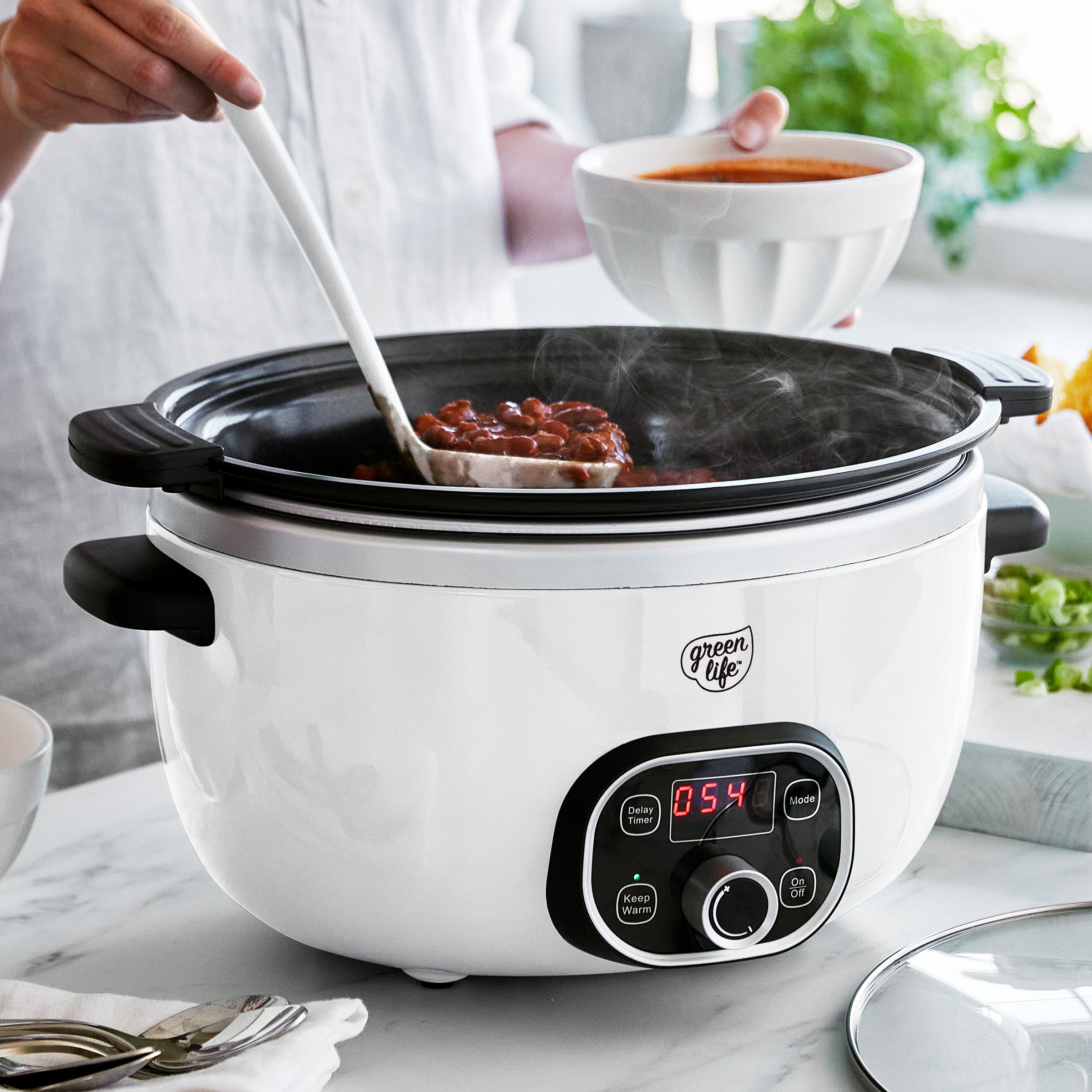 GreenLife Healthy 8-Quart Slow Cooker | White - Image 3