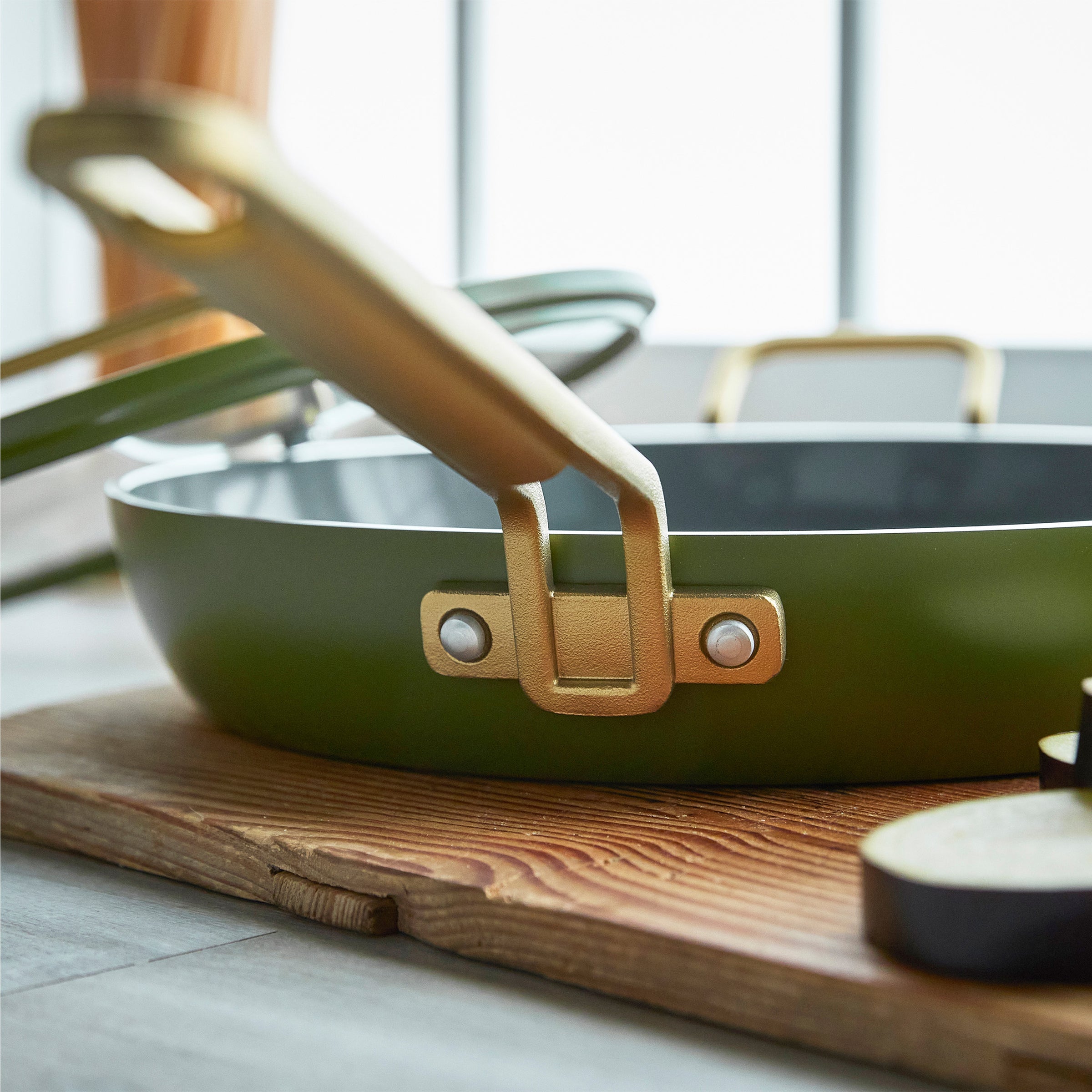 Stanley Tucci™ Ceramic Nonstick 12 Frypan with Lid | Tuscan Olive - Image 6